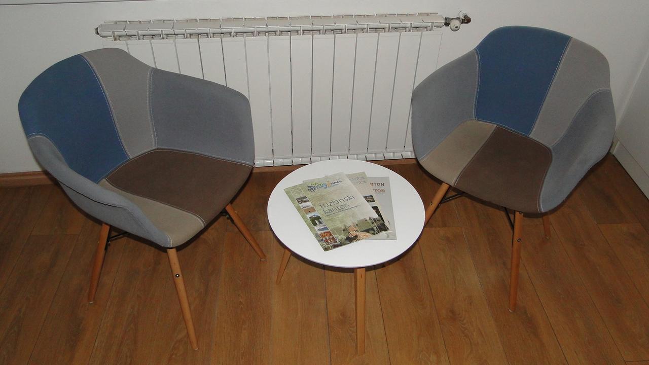 Apartment Galerija Tuzla Extérieur photo